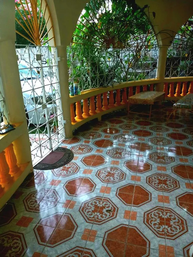 Fay Guest House Negril