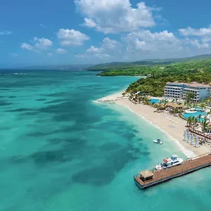 Sandals Dunns River Couples Only 5*, Ocho Rios Jamaica